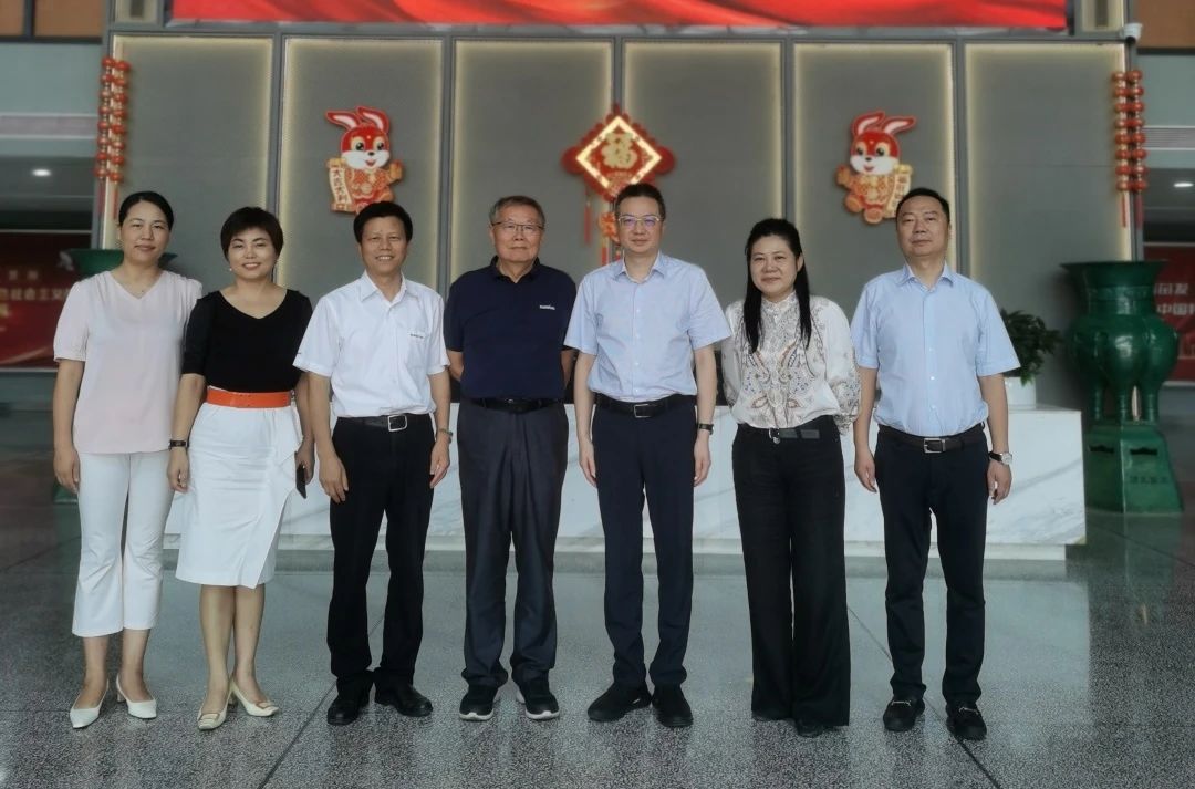 长沙市人民政府副市长、市工商联主席康镇麟调研币游国际智能