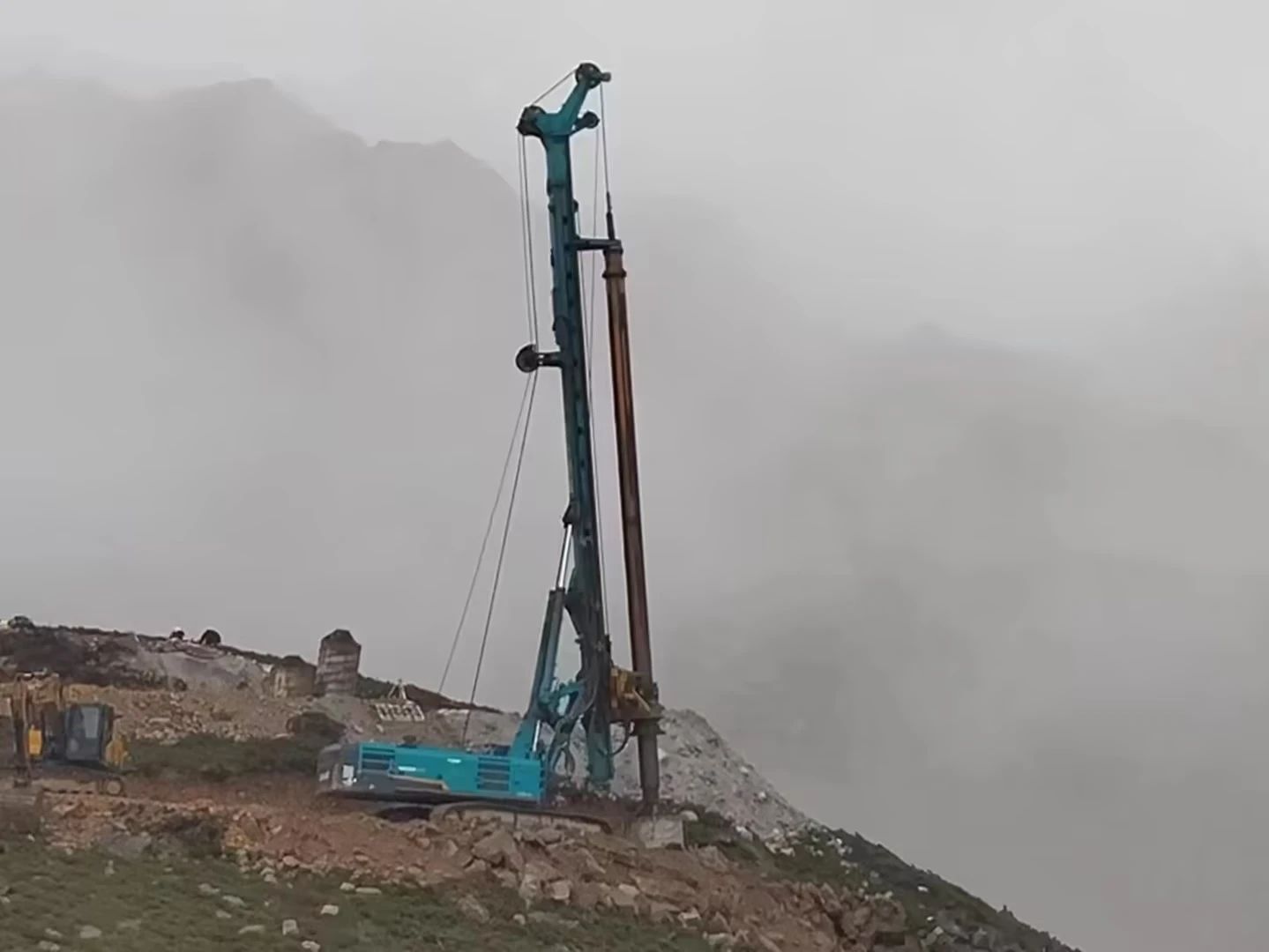 助力天下最高海拔特高压直流输电工程，，，币游国际智能旋挖钻机展现硬核实力