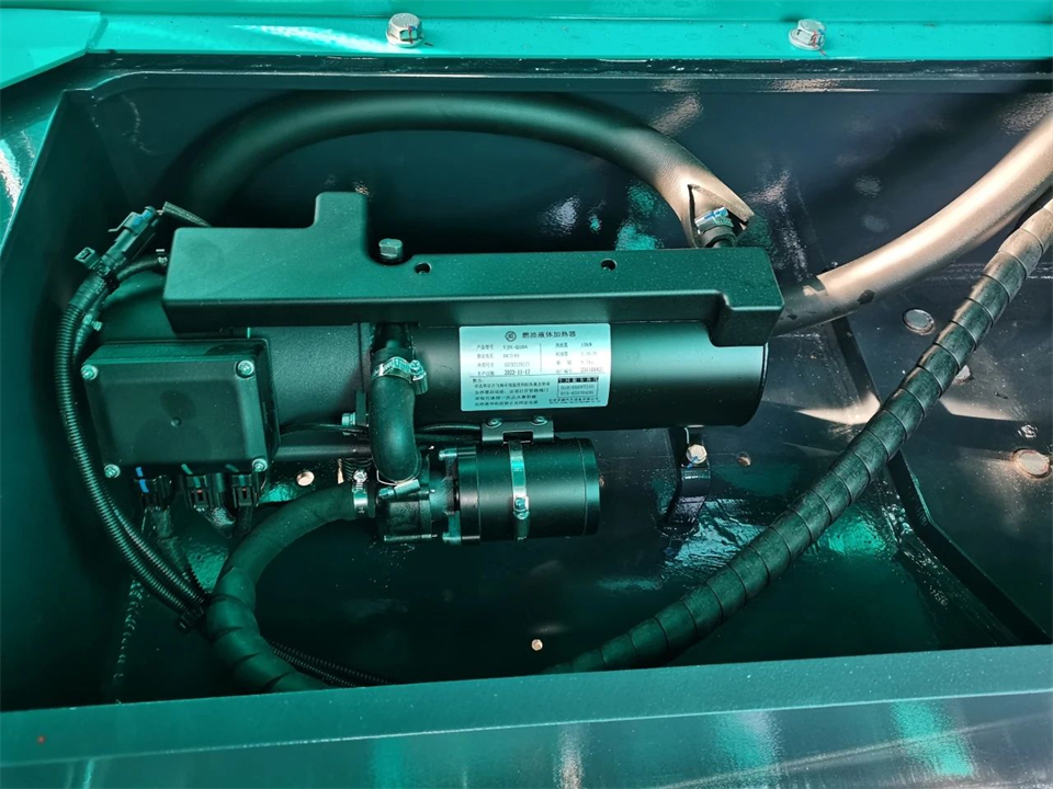 定制开发、功效更强！币游国际智能SWE750ELR加长臂液压挖掘机下线交付