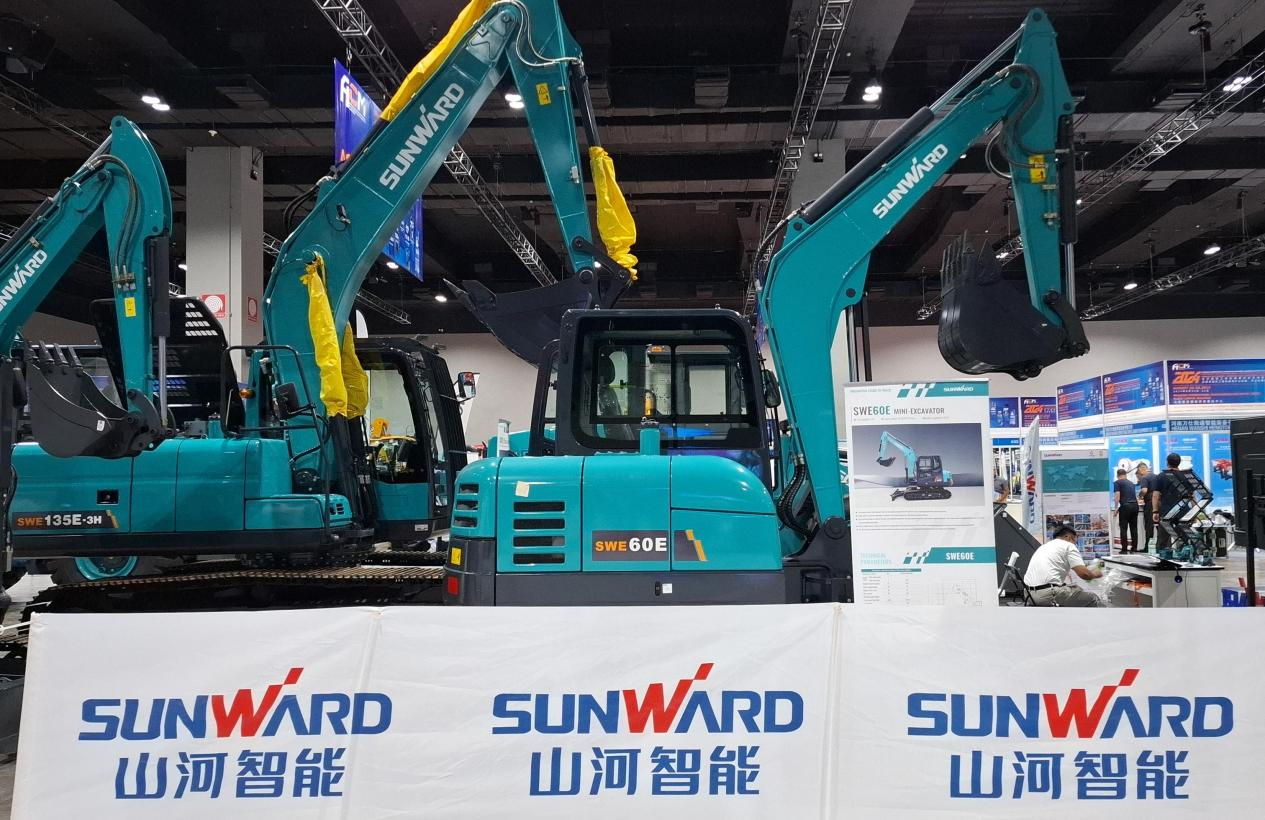 扬帆起航 | 币游国际智能闪灼长沙工程机械展东南亚分展