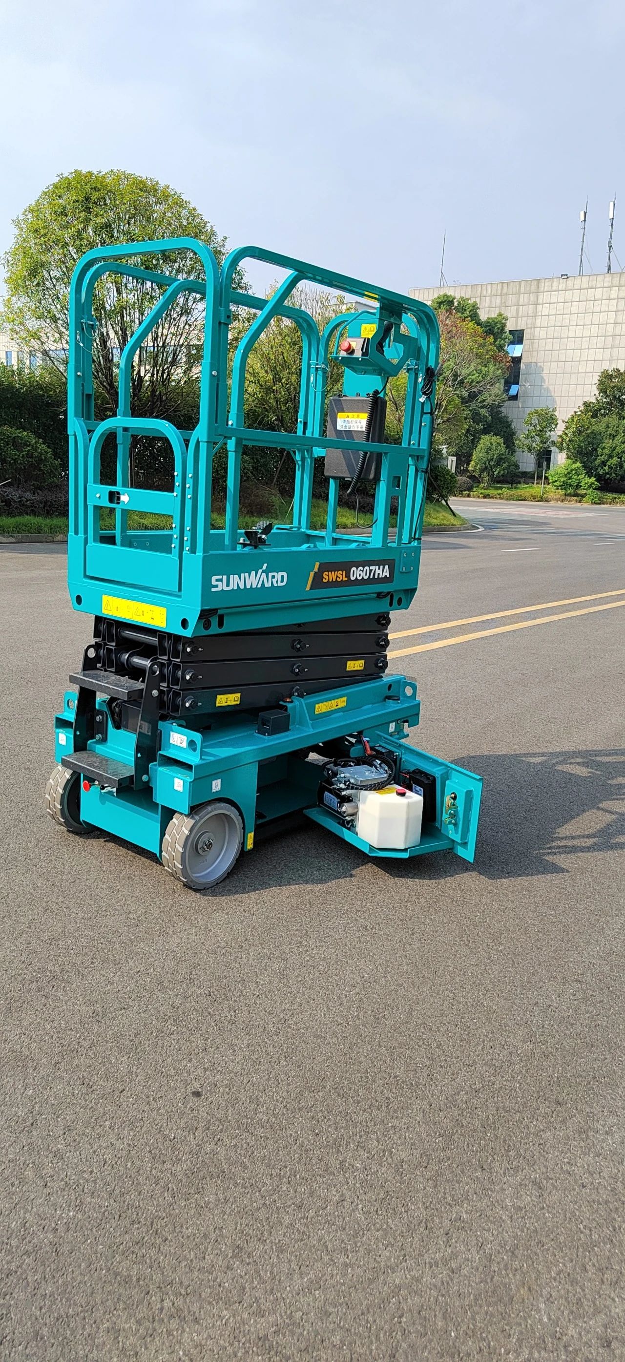 向“新”而行！币游国际智能又一款电动液驱剪叉式高空作业平台宣布