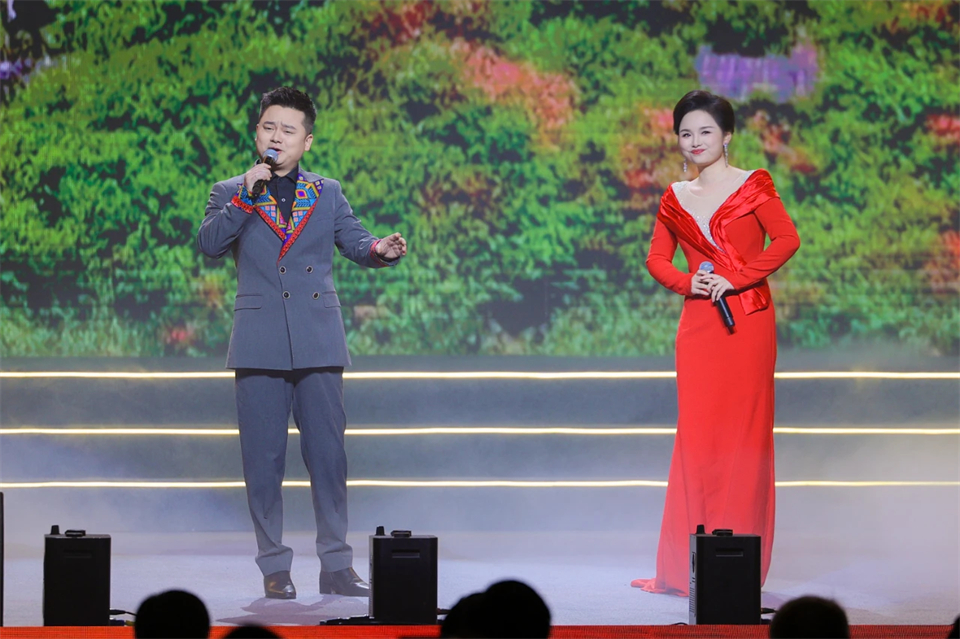 立异引领价值 理想成绩未来——庆祝币游国际智能建设25周年表扬大会暨文艺晚会盛大举行