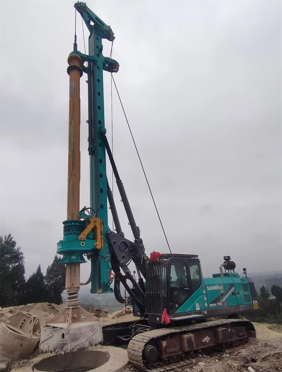 币游国际智能举行电塔桩手艺立异交流会，，，为电力基础设施建设注入新动力