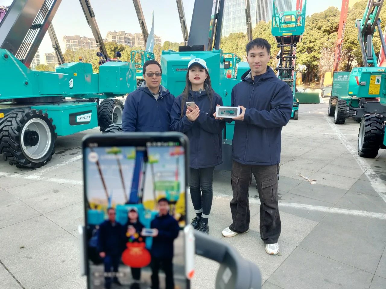 登“高”向“新”，，，币游国际智能亮相第九届天下高空作业平台租赁大会