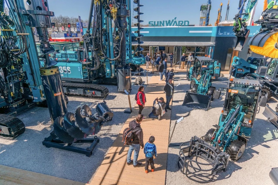 Bauma 2025 | 聚焦2025德国宝马展，，，，探索币游国际智能的立异装备与可一连解决计划