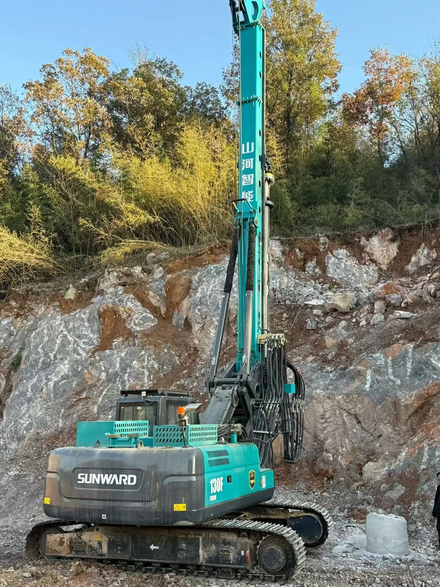 从国家重点工程到墟落安居建设，，，，币游国际智能旋挖钻机实现跨场景继续